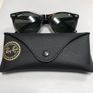 Brand New Rayban wayfarer II
